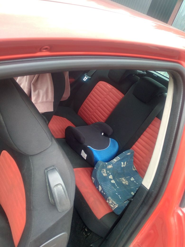 Auto Fiat grande punto 1,4 2006r