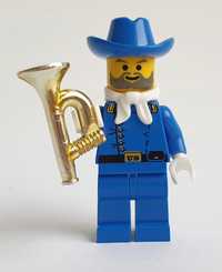 Figurka Lego ww003 Calvary Colonel + trąbka 71342 (kolor Chrome Gold)