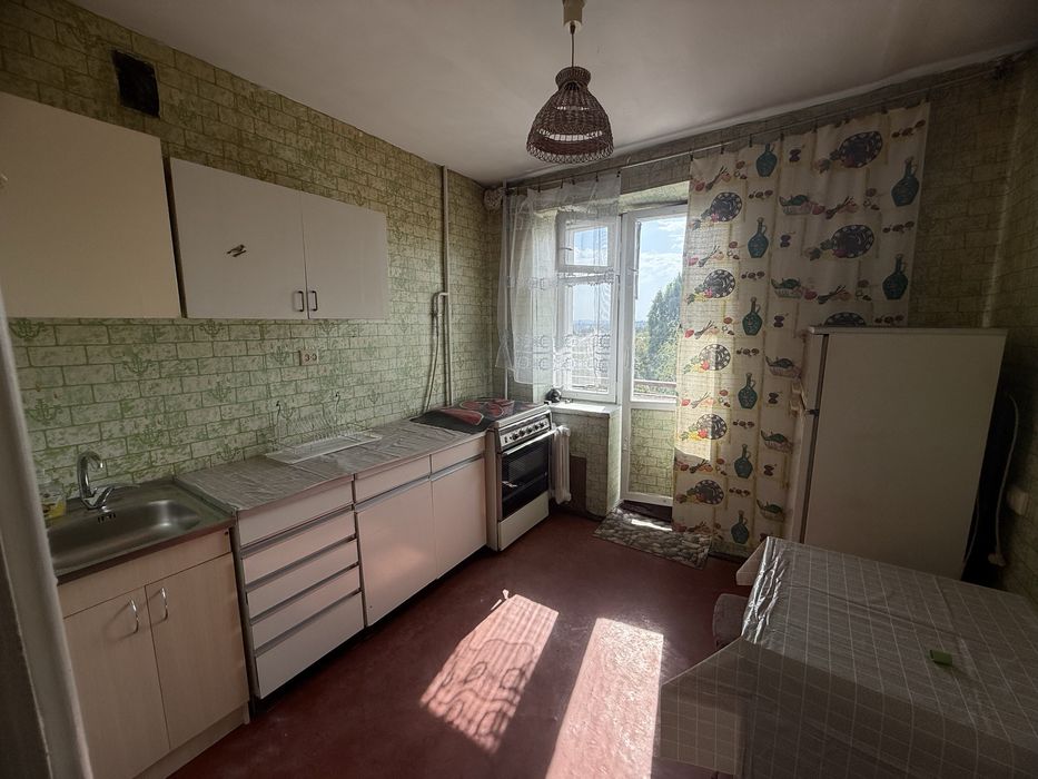 Оренда 1 кім квартири по вул . Небесноі сотні