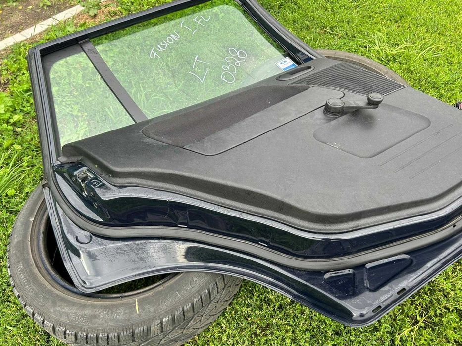 Drzwi lewy tył Ford Fusion Mk1 lift lakier 84