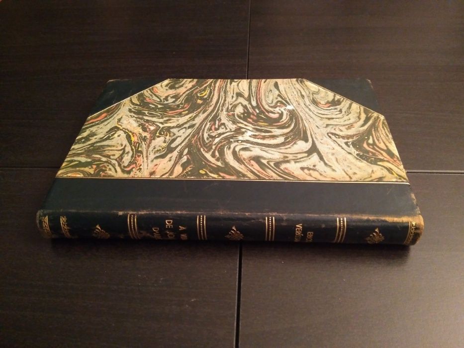 Assinado pelo autor - Erico Veríssimo - A vida de Joana D'Arc