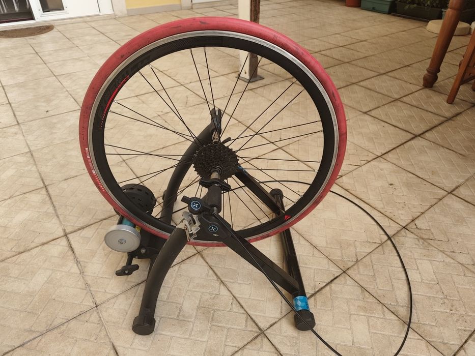 Rolo treino B Twin 300 + roda Merida