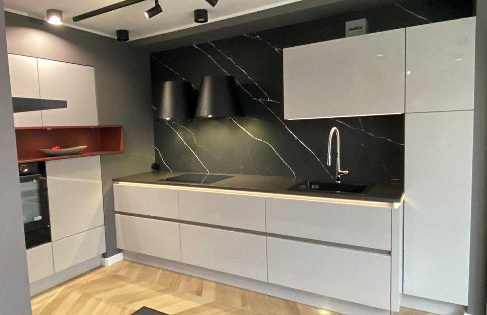 Kuchnie niemieckie Nolte – wyprzedaż ekspozycji – model NOVA LACK