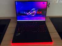 ASUS ROG Strix SCAR 18 (2024) RTX 4090 /i9 /64GB RAM/2TB SSD/ G834