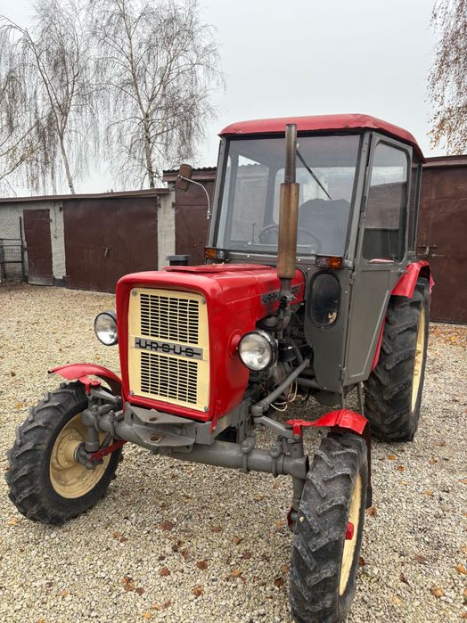 Ciągnik URSUS C-330