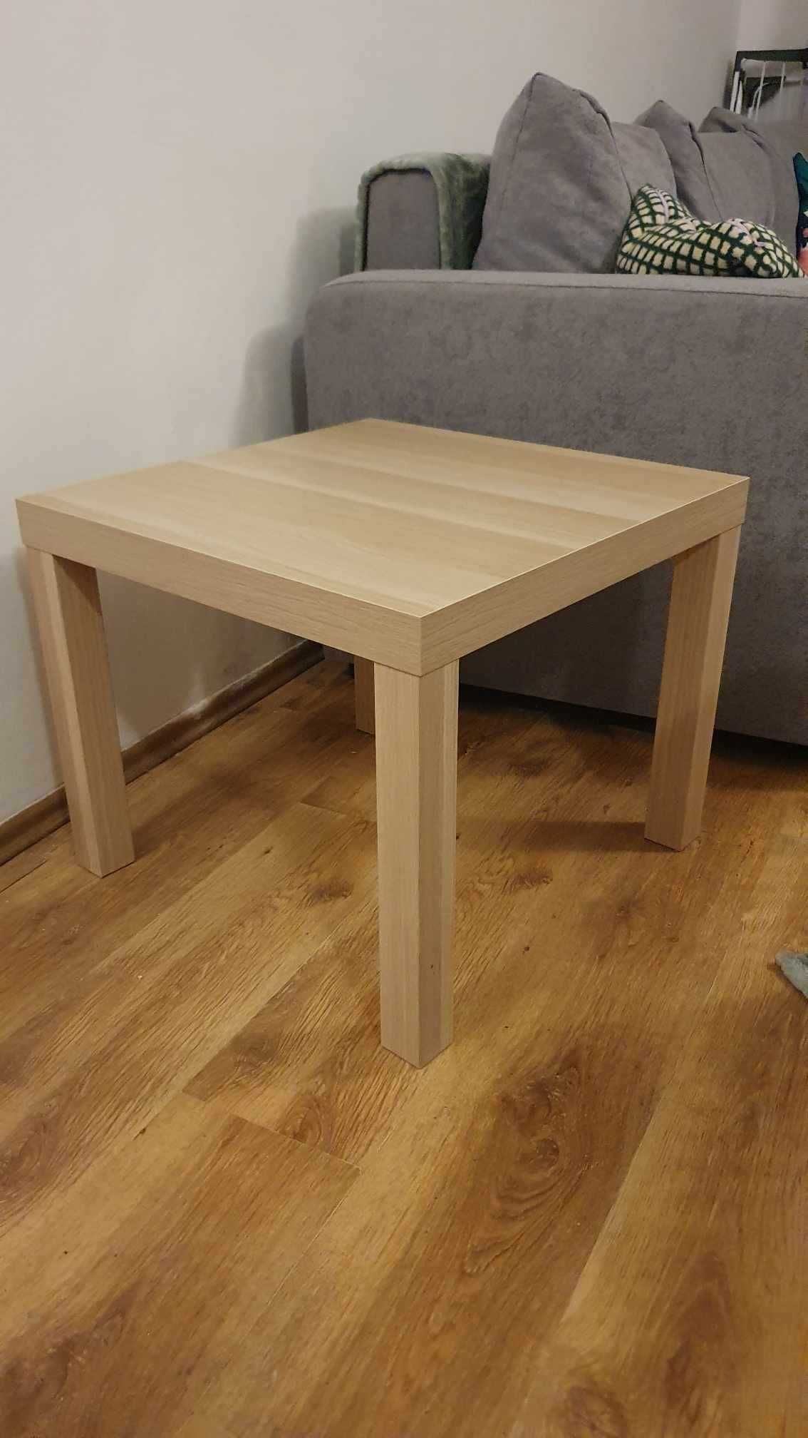 Zestaw mebli (łóźko, ława, biurko, fotel, mikrofala itp