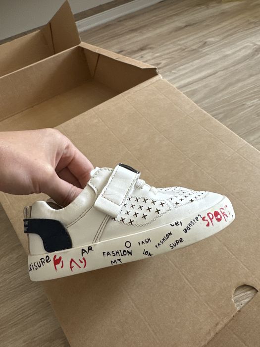 Кеди дитячі 24 розмір шкіряні