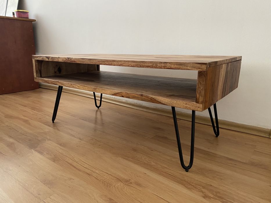 Drewniany stolik kawowy loftowy