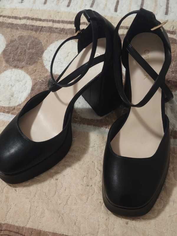 sapatos de tacao com fivela