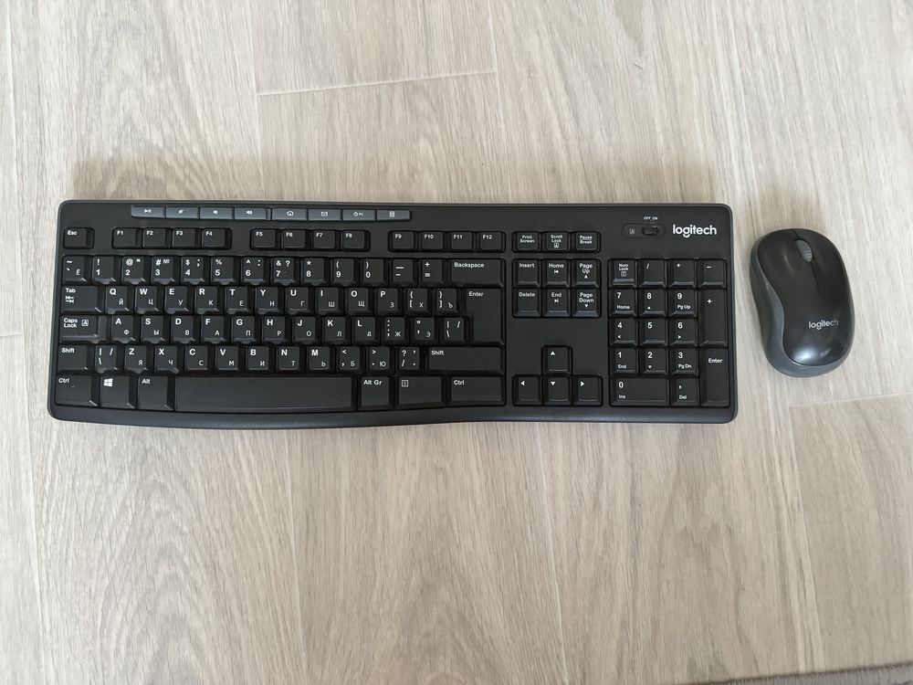 Клавиатура с мышкой logitech