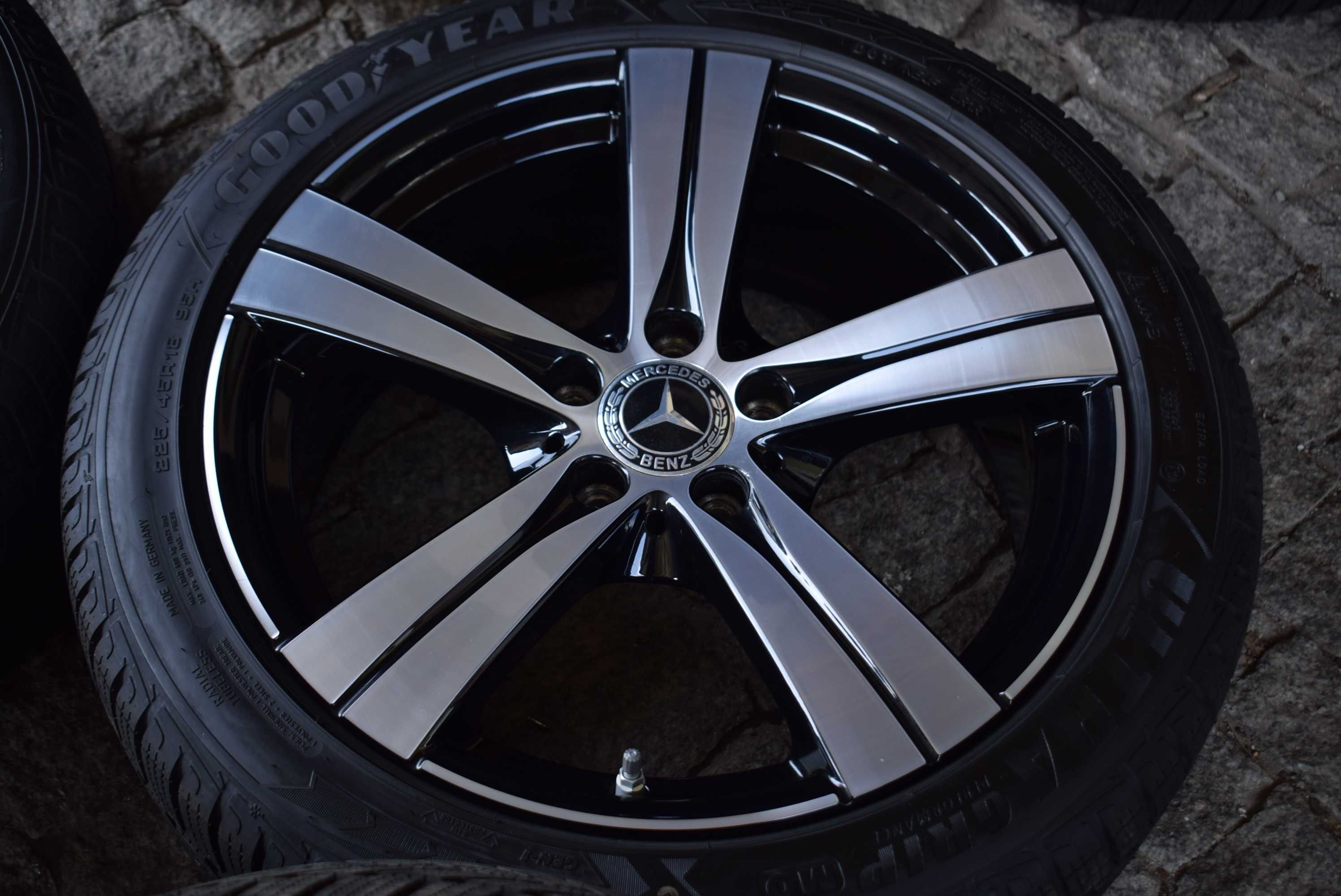 Mercedes C W206 T206 nowy A w177 CLA B night nowe zima goodyear MO amg