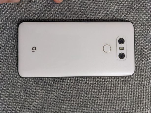 Компактний LG G6 4/32 GB White Snapdragon 835, 4k video, 5.7' ips 2k