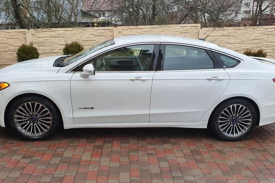 Продам Ford Fusion Hybrid TITANIUM 2018