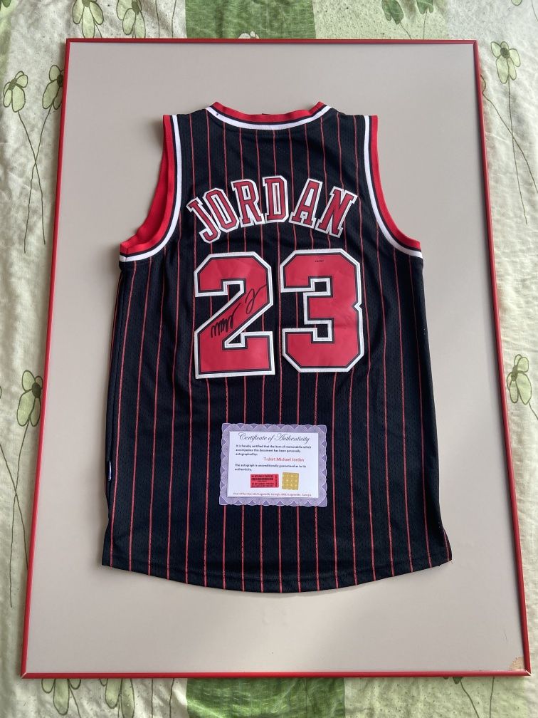 Koszulka Chicago Bulls oryginalny autograf Michael Jordan Certyfikat