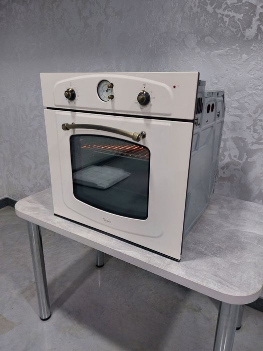 Духова шафа електрична Whirlpool