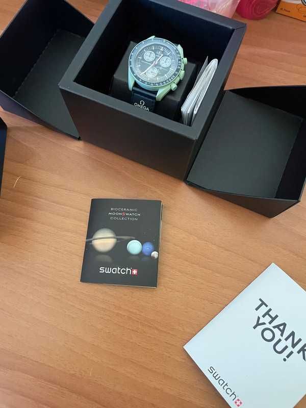 Omega x Swatch SO33G100 Ziemia: Styli i Lekki z Powłoką BIO