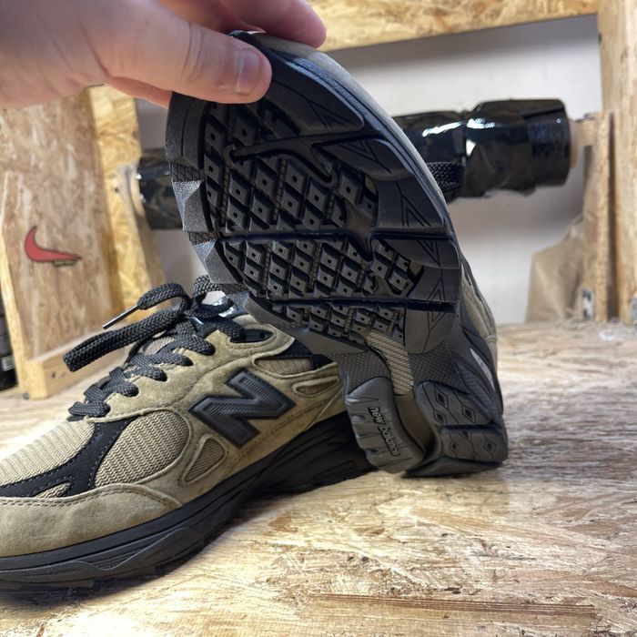 Чоловічі кросівки Нью Беленс 990 V3