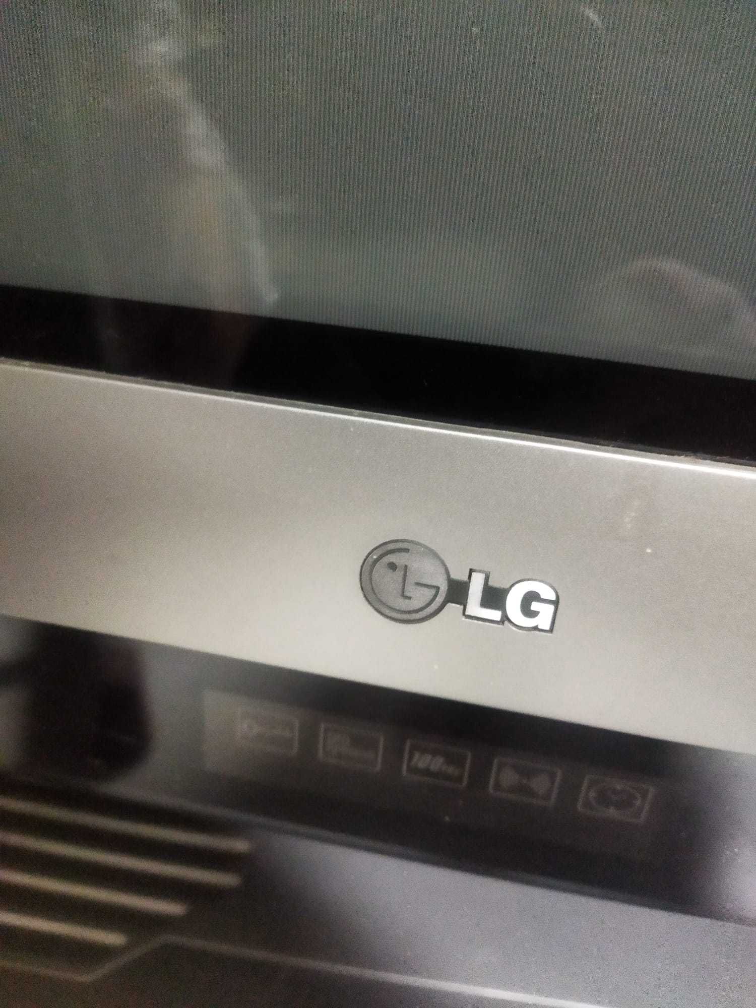 Televisão LG Lafinion 82w com sistema Surrond PHILIPS MX5700D/25S