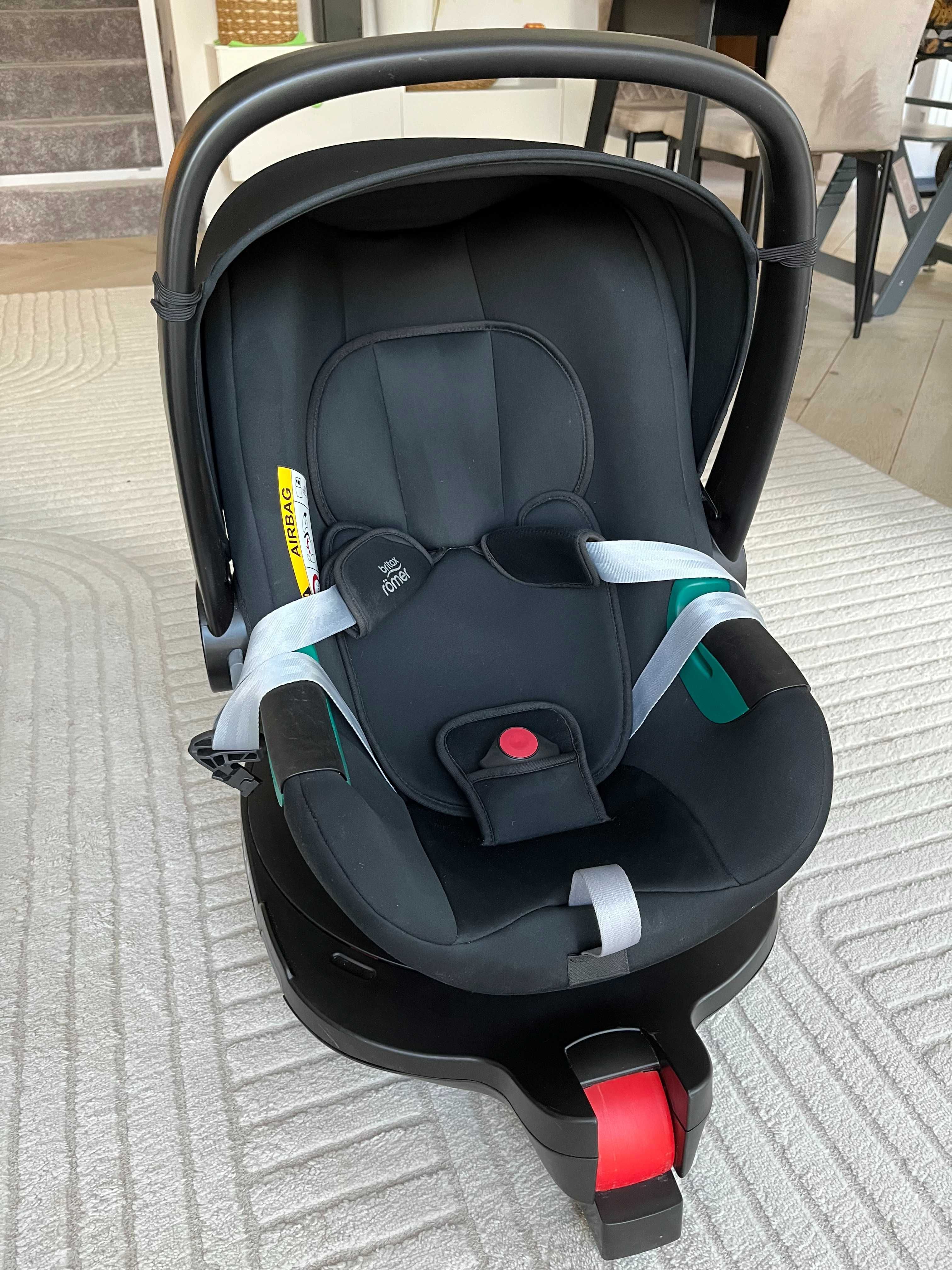 Britax-Romer Premium Baby-Safe 3 i-Size fotelik 0-13kg z bazą ISOFIX