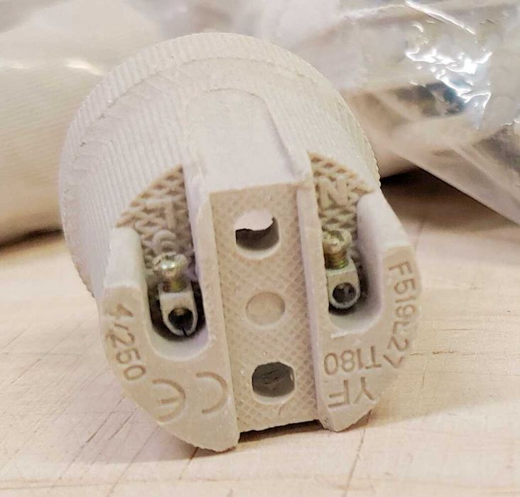 30x oprawka ceramiczna gniazdo na żarówkę E27 - remont, budowa
