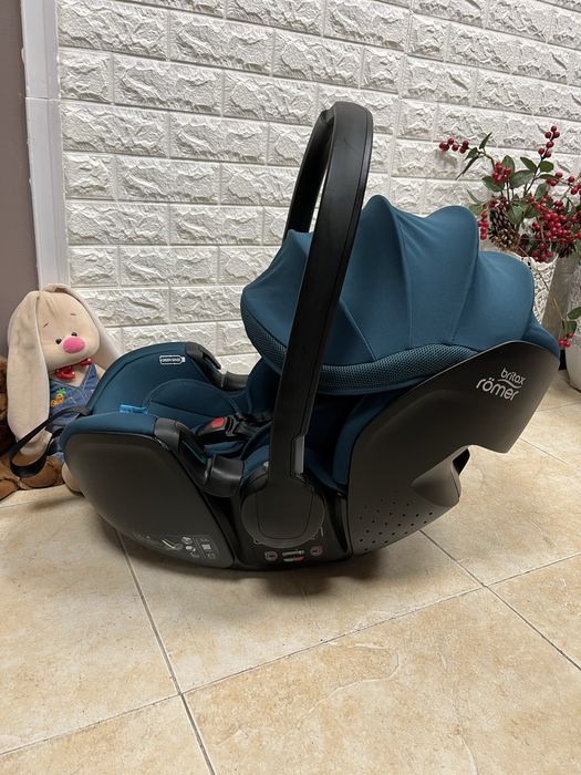 Автокрісло Britax Römer Baby-Safe Pro Група 0+ (0-13 кг) автолюлька