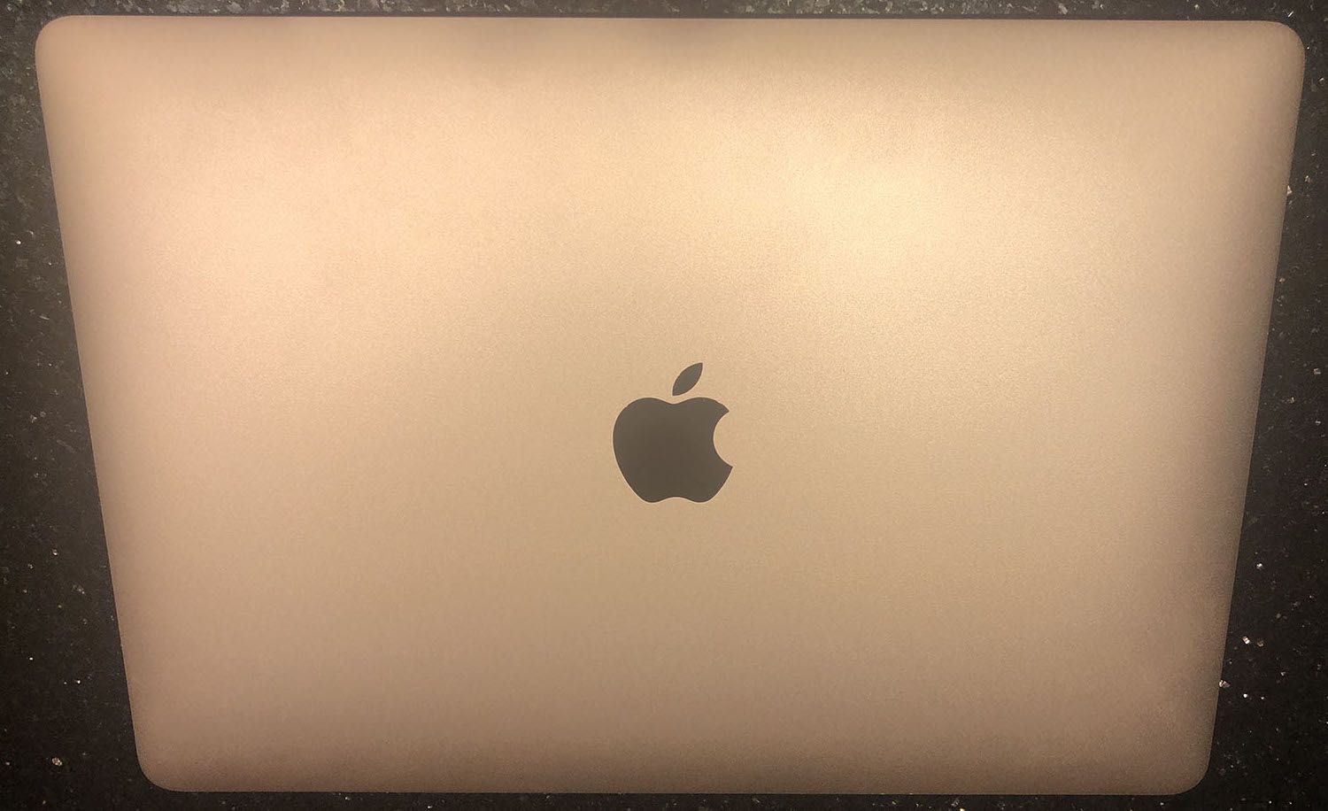 Apple MacBook Air 2018 i5 SSD 256GB Gold, stan idealny + Windows