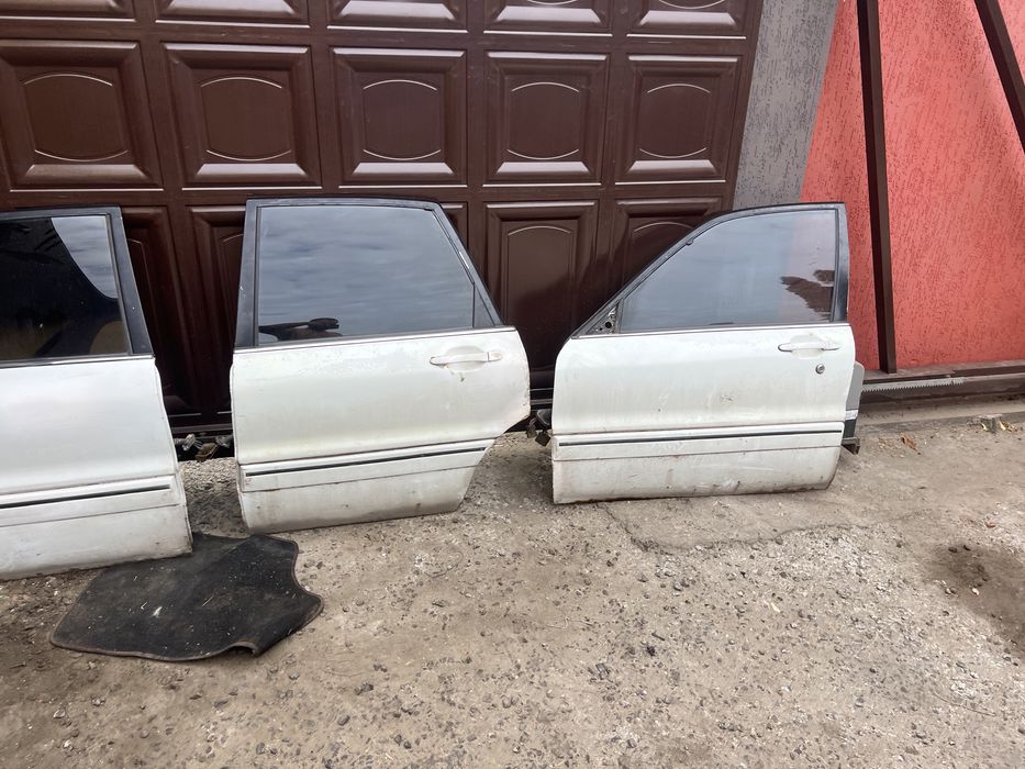 Дверь стекло Mitsubishi galant 6 митсубиси галант 6 год 91