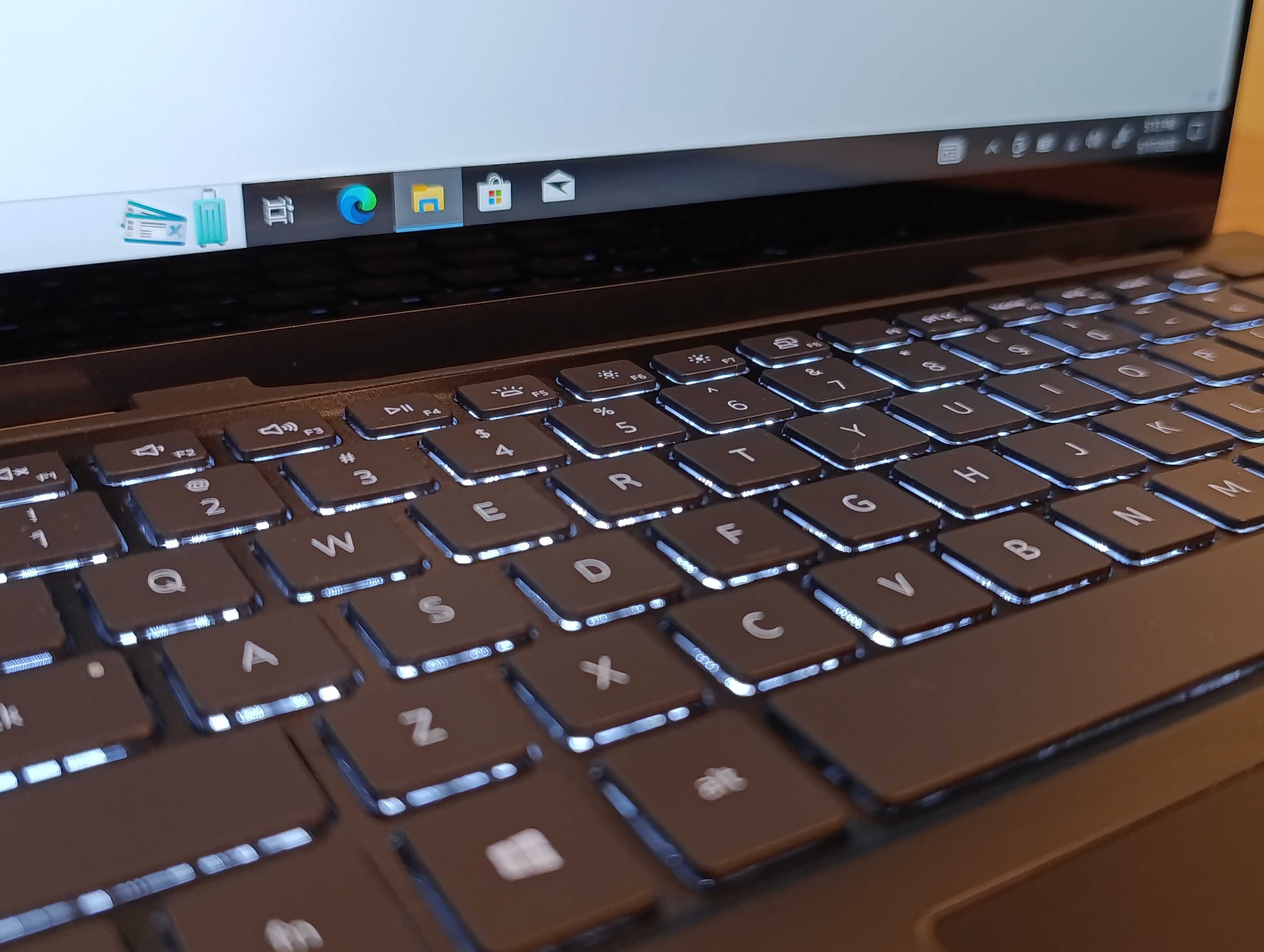 Трансформер Dell Inspiron7306 2n1/i7-1165G7/16/M.2 NVME 256/4K/UltraHD