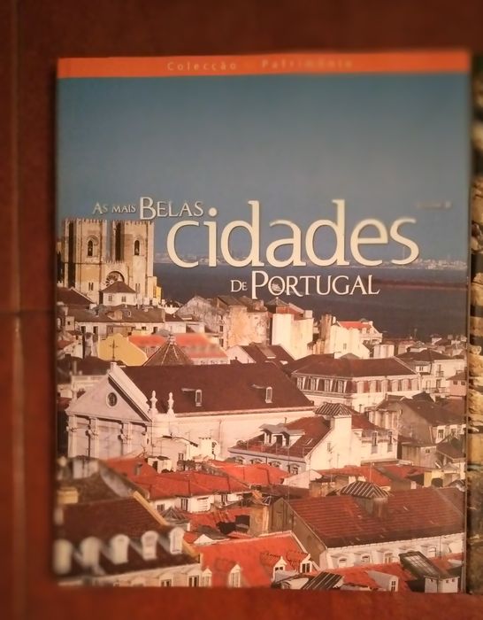 2 Livros - "As Mais Belas Cidade, Parques e Reservas de Portugal"