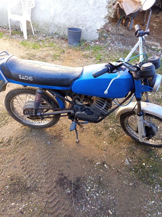 Vende moto sachs