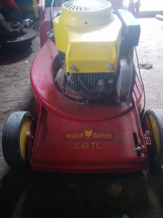 Бензо газоно косарка Wolf garden