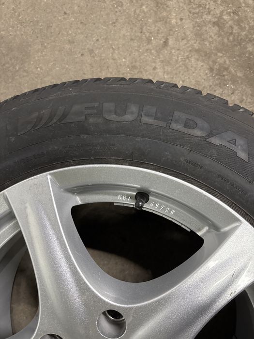 Koła 5x114.3 16 cali opony zimowe