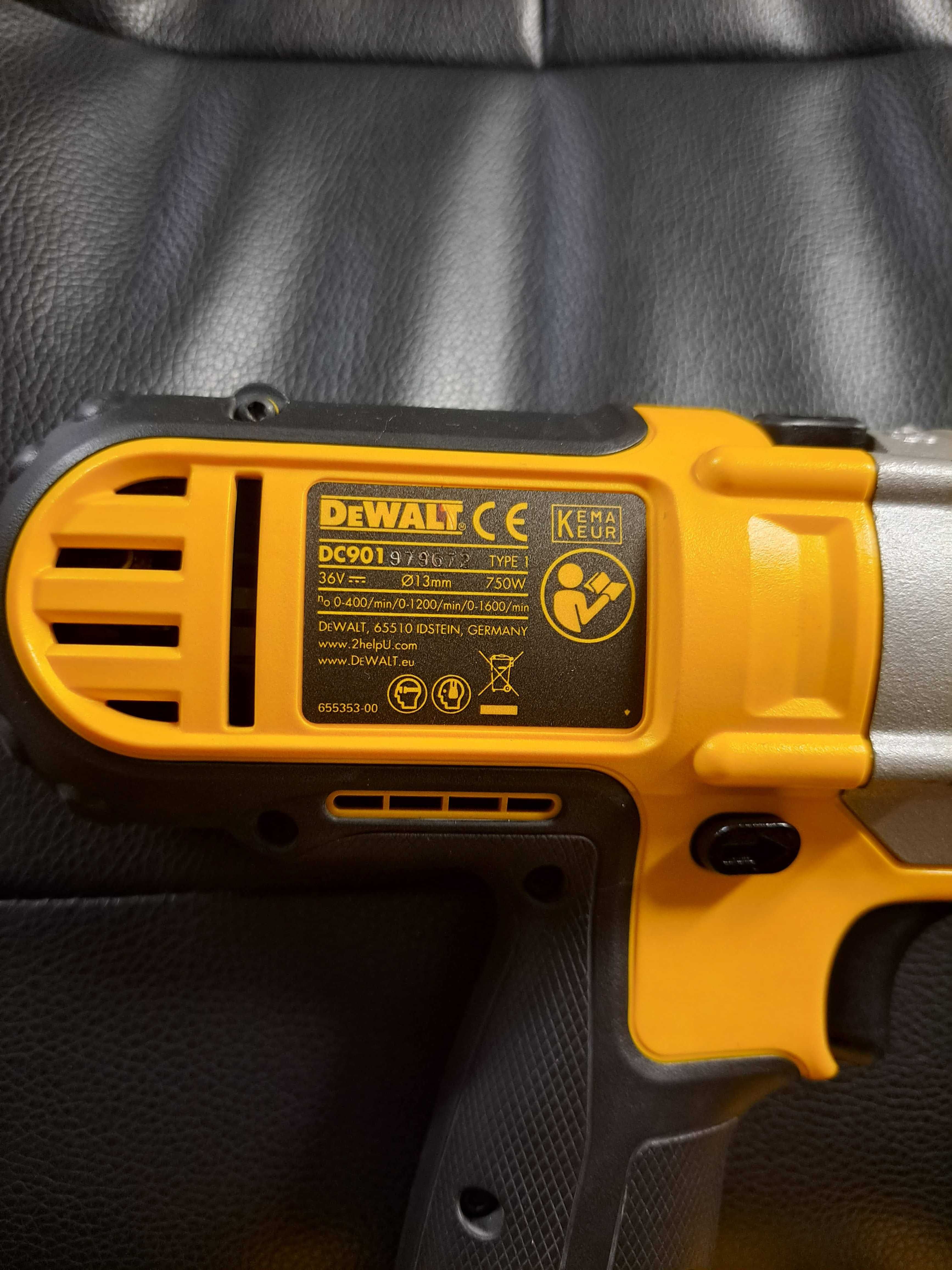 Berbequim DeWalt  DC901 Li-ion 36volts com duas baterias NOVO