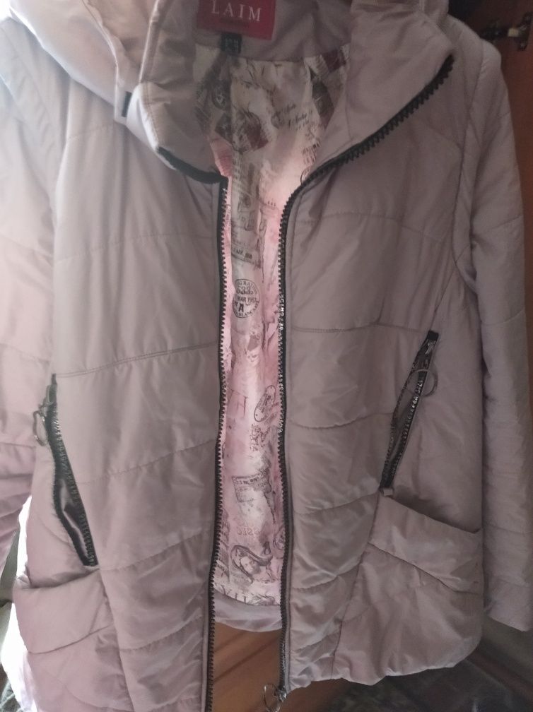 Женская осенняя теплая куртка жилетка