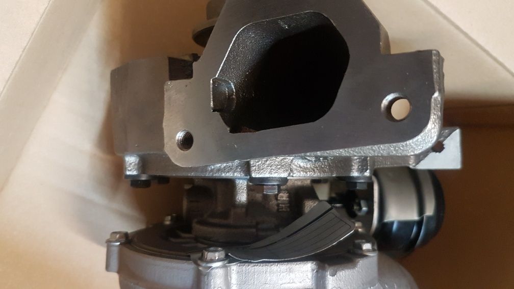 Turbina Mercedes 2.2 CDI fabrycznie nowy oryginał .