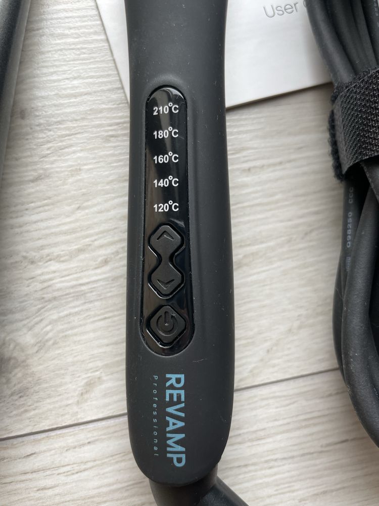 Revamp multi Progloss Multiform Curl & Waves Hair Styler WD15000