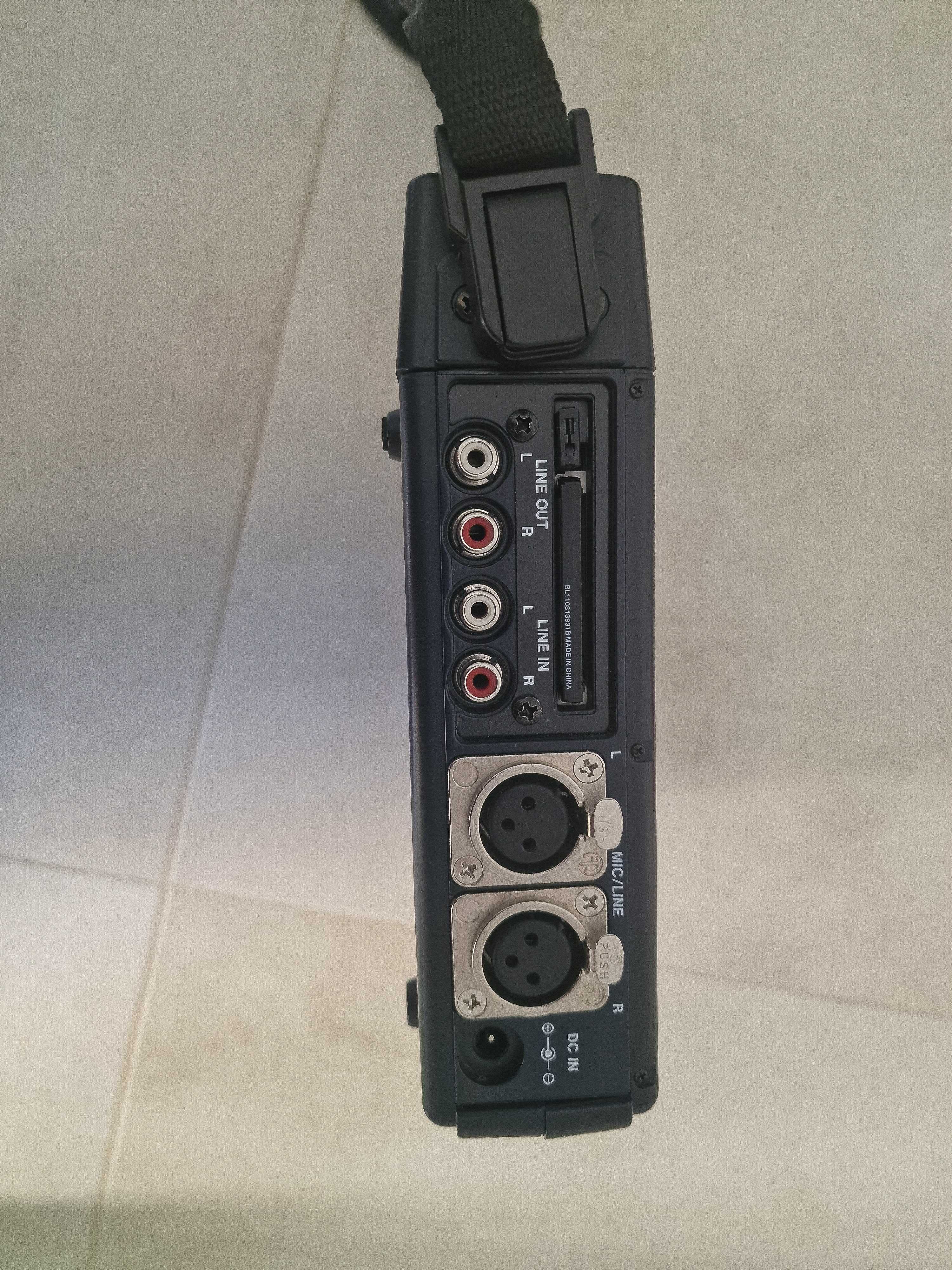 Tascam HD-P2 profesjonalny stereofoniczny rejestrator dźwięku
