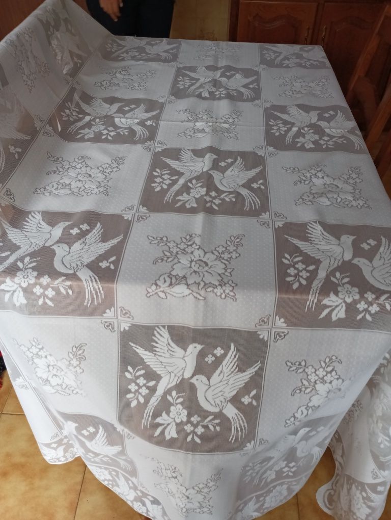 Toalha de mesa nova