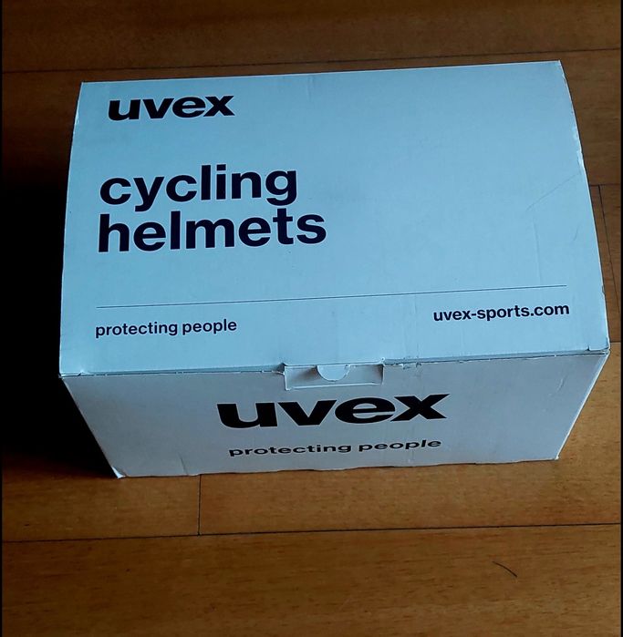 Capacete Uvex race 9
