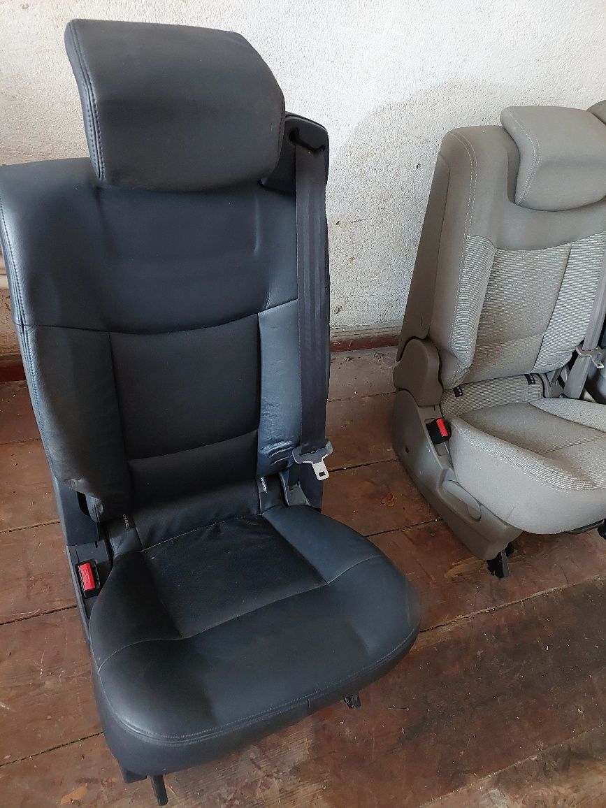 Fotele Renault Espace IV 2.2 DCI