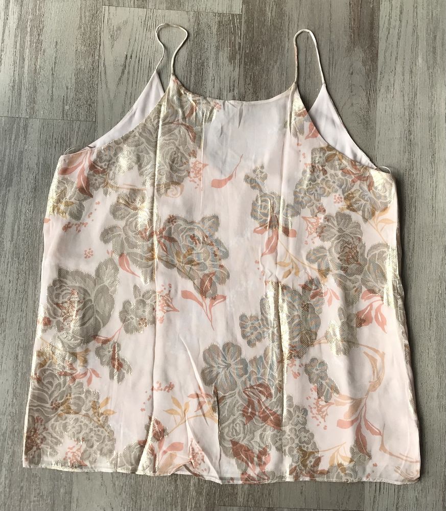 Top floral castanho e dourado (Massimo Dutti, tamanho L)