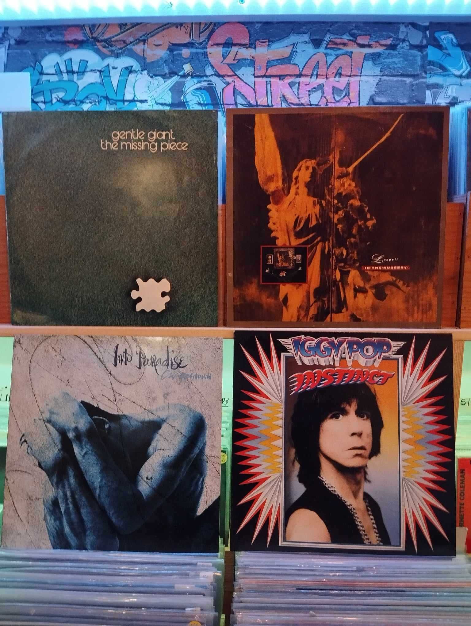 Vinil - Freedie M.Queen,Doors,G.Michael,Cocteau T,Cramps,Clash