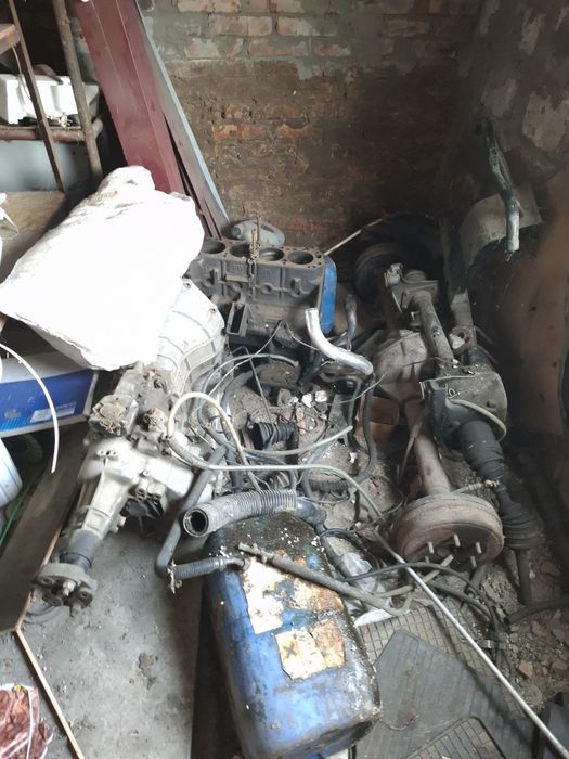 Запчастини на опель фронтера