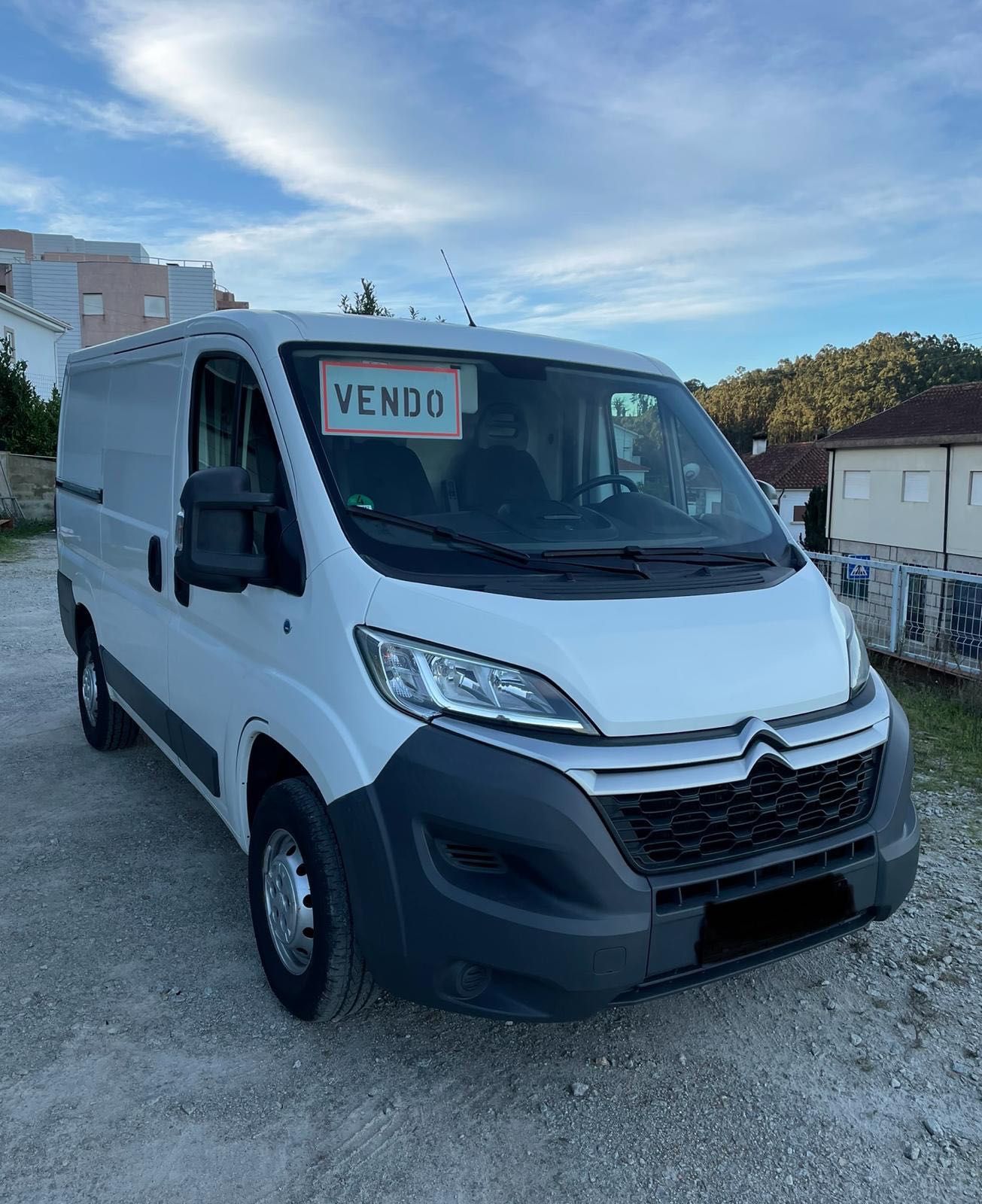 Citroen Jumper equipada com caixa isotérmica