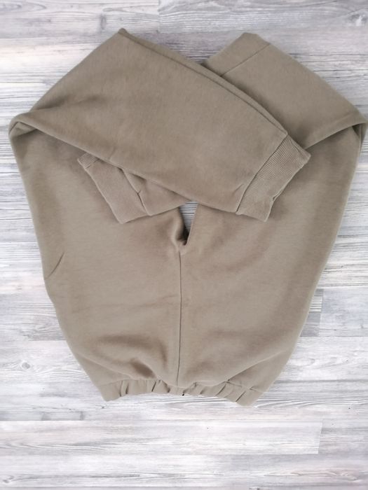 Spodnie dresowe DFND