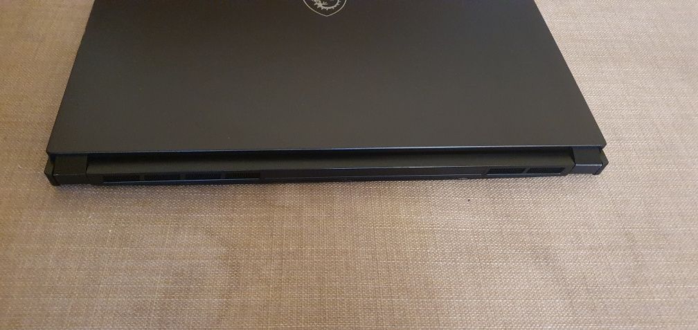 MSI Stealth 15 A13V  Intel Core I7 13620H RTX 4060, 1TB S