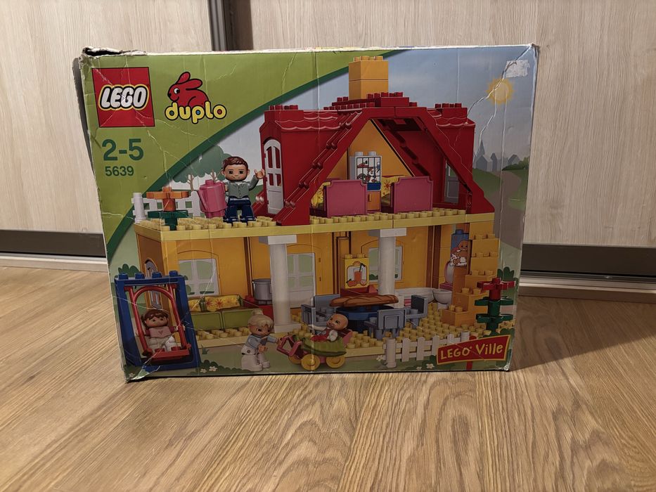 Lego Ville Duplo domek dla calej rodzinki 3 w 1 plus zestaw figurek