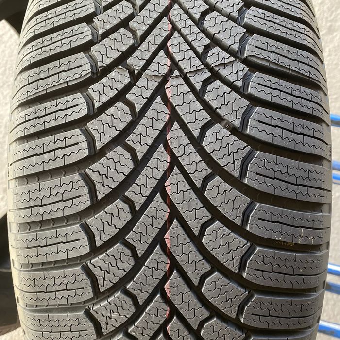 Шини нові 225/50/17 - 2шт Bridgestone Blizzak 6 зима