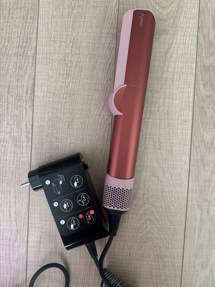 Dyson Airstrait Rosa