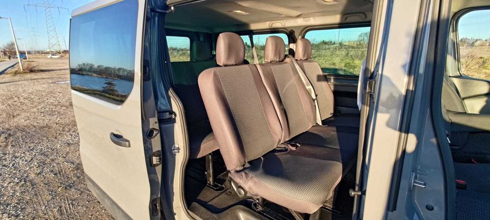 Wynajem bus 9 osób Long Klima Wyjazdy Jesień Zima